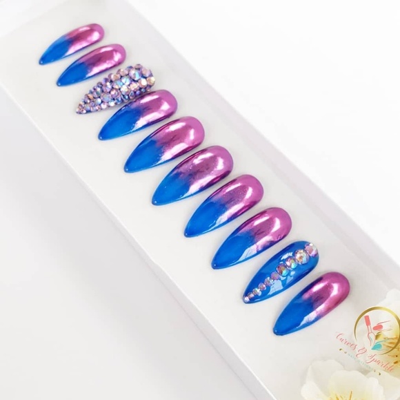 *Chromella* Reusable Press On /Custom Nails - Picture 1 of 7